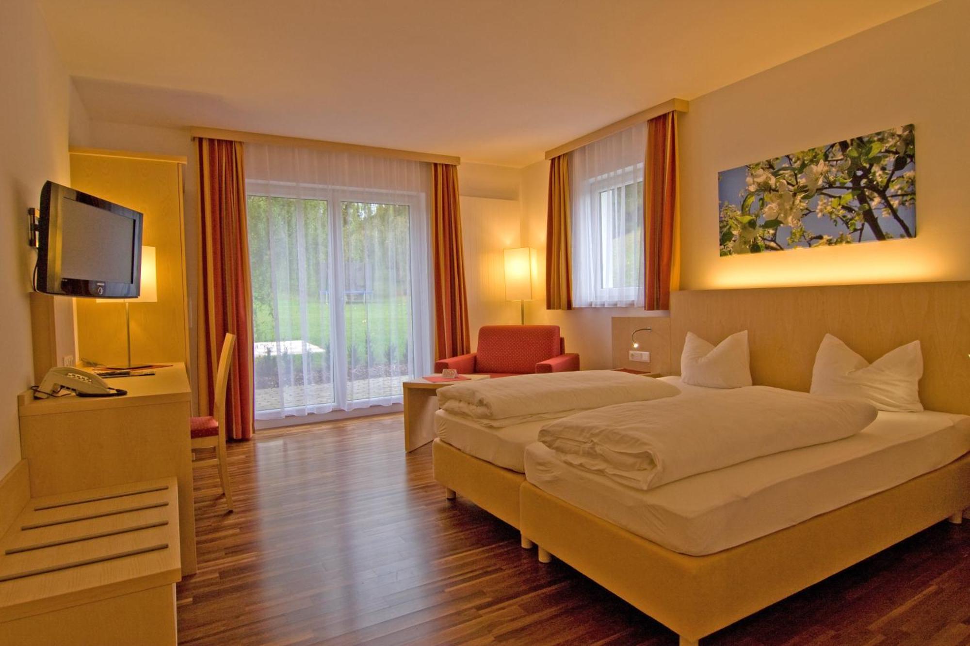 Austria Classic Hotel Heiligkreuz Hall in Tirol Esterno foto